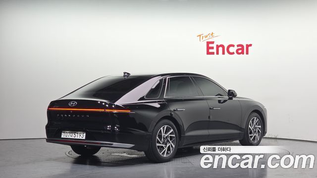 Hyundai Grandeur 2023 thumb 3