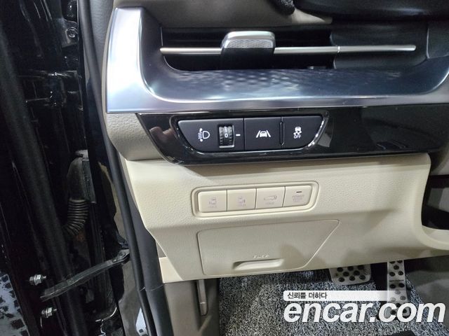Kia Carnival 2022 thumb 12