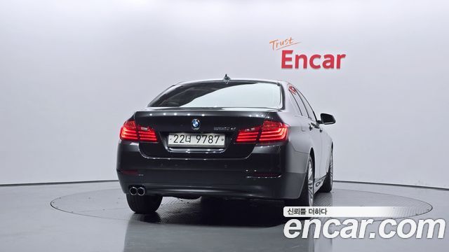 BMW 5 серии 2014 thumb 4