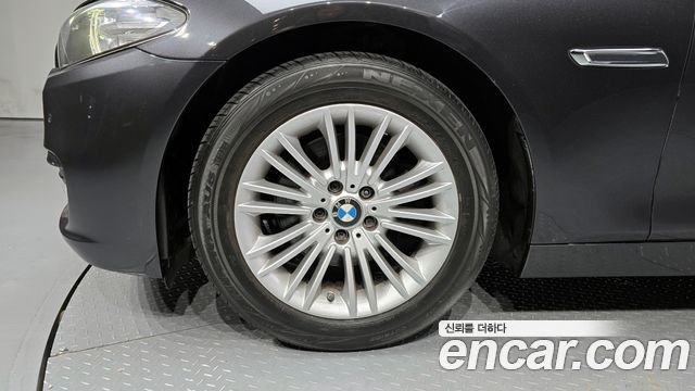 BMW 5 серии 2014 thumb 5