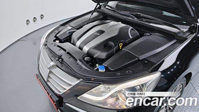 Hyundai Genesis 2013 thumb 7