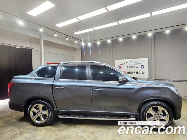 SsangYong Rexton 2021 thumb 5