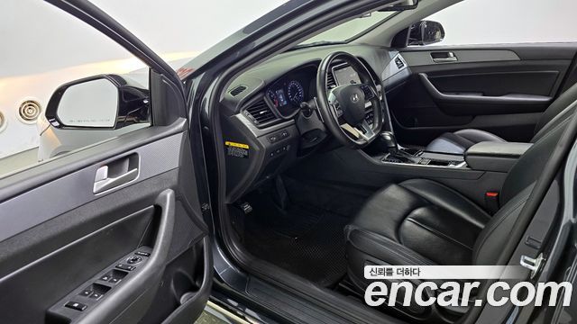 Hyundai Sonata 2017 thumb 11