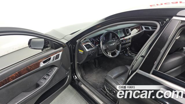 Hyundai Genesis 2016 thumb 10