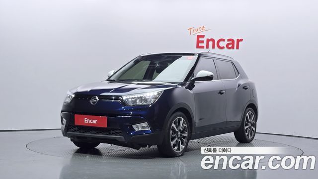 SsangYong Tivoli 2015 thumb 2