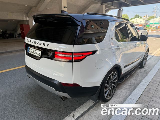 Land Rover Discovery 2017 thumb 5