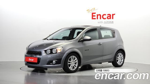 Chevrolet Aveo 2012 thumb 2