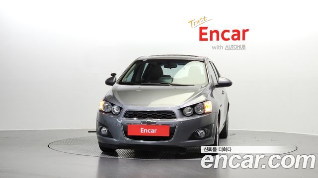 Chevrolet Aveo 2012 thumb 4