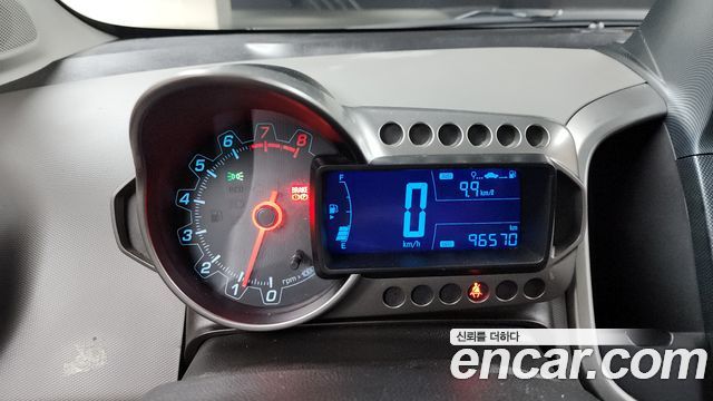 Chevrolet Aveo 2012 thumb 8
