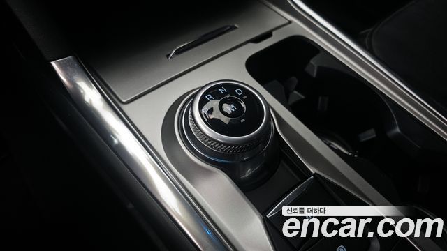 Ford Explorer 2020 thumb 9