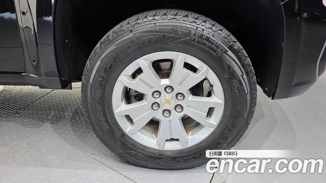 Chevrolet Colorado 2020 thumb 6