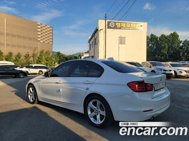 BMW 3 серии 2015 thumb 7