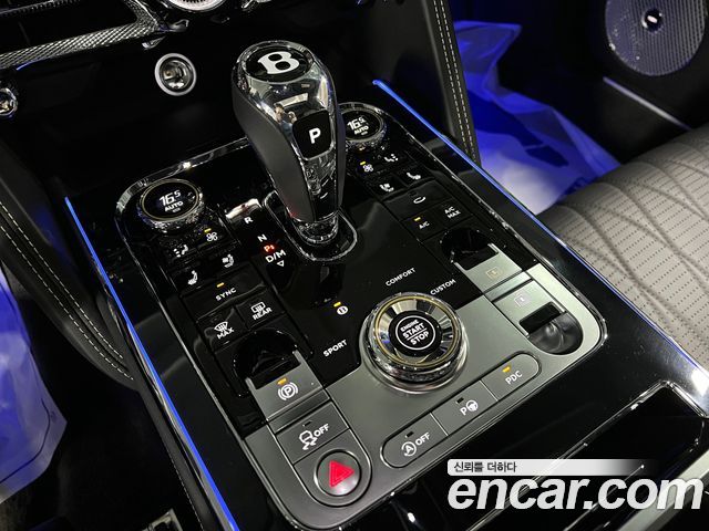 Bentley Flying Spur 2020 thumb 6