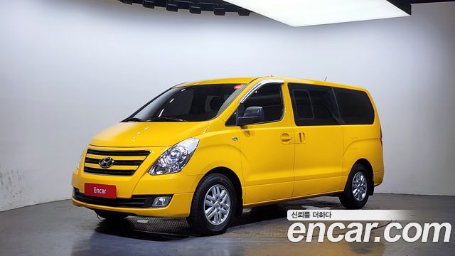 Hyundai Starex 2015 thumb 2