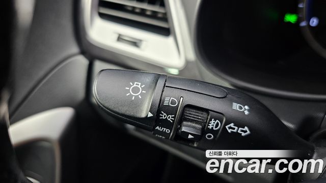 Hyundai Santa Fe 2014 thumb 11