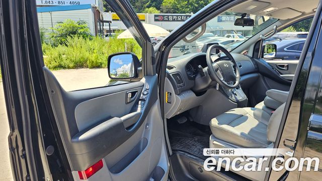 Hyundai Starex 2015 thumb 11