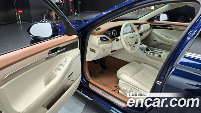 Genesis G90 2019 thumb 10