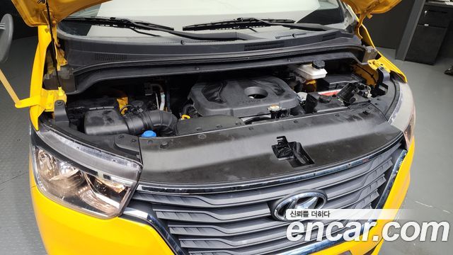 Hyundai Starex 2019 thumb 6