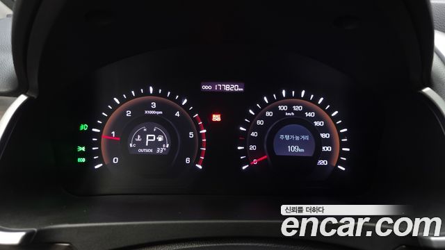 SsangYong Korando 2014 thumb 8