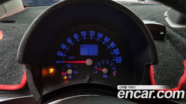 Volkswagen Beetle 2004 thumb 9