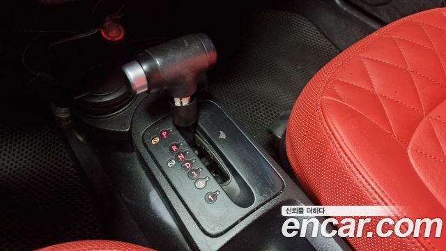 Volkswagen Beetle 2004 thumb 10
