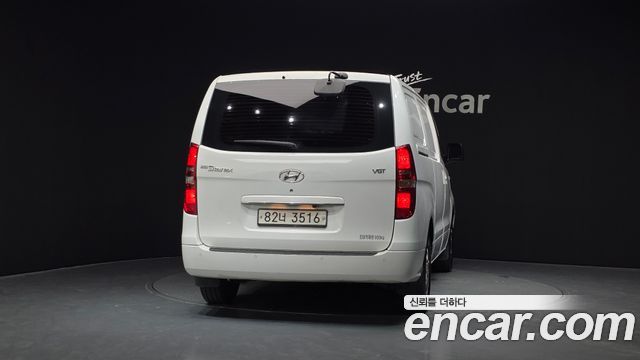 Hyundai Starex 2014 thumb 4
