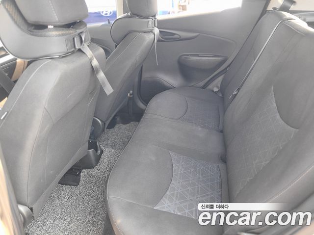 Chevrolet Spark 2018 thumb 5