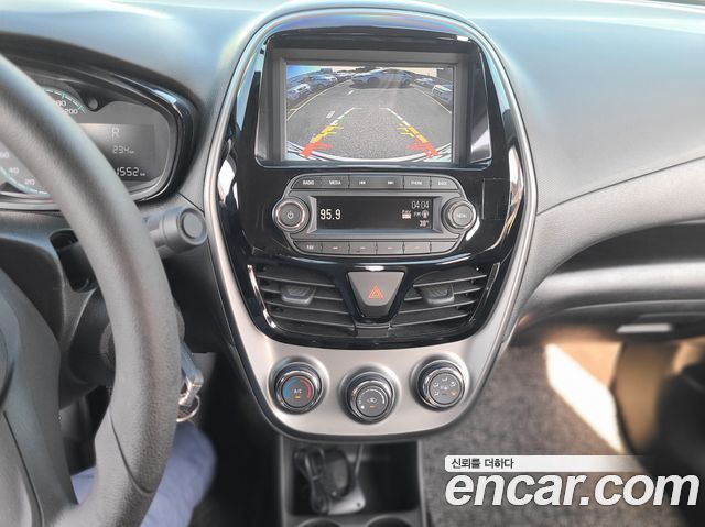 Chevrolet Spark 2018 thumb 10