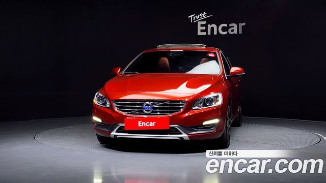 Volvo S60 2014 thumb 4