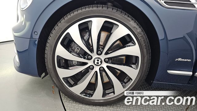 Bentley Flying Spur 2024 thumb 5