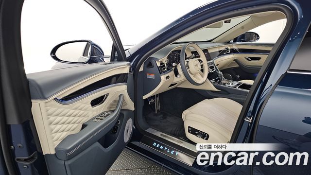 Bentley Flying Spur 2024 thumb 10