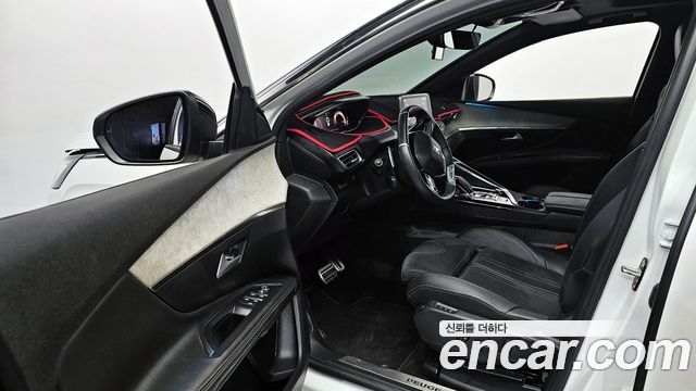 Peugeot 5008 2021 thumb 12