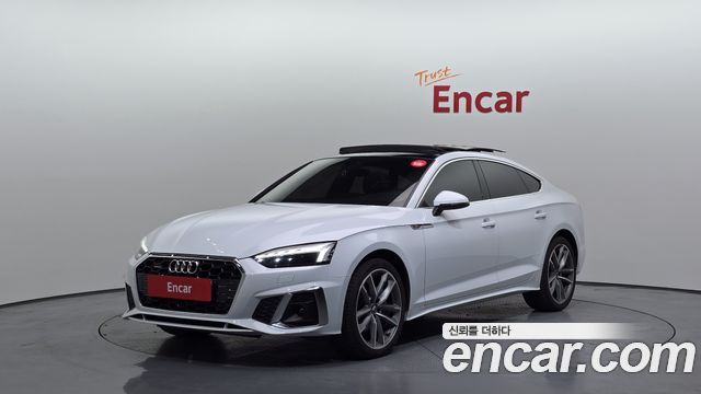 Audi A5 2021 thumb 2