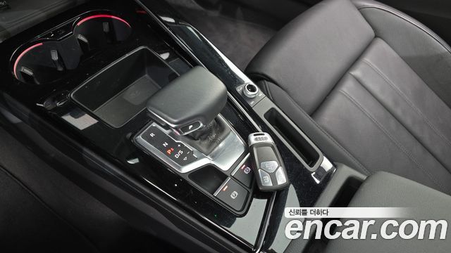 Audi A5 2021 thumb 9