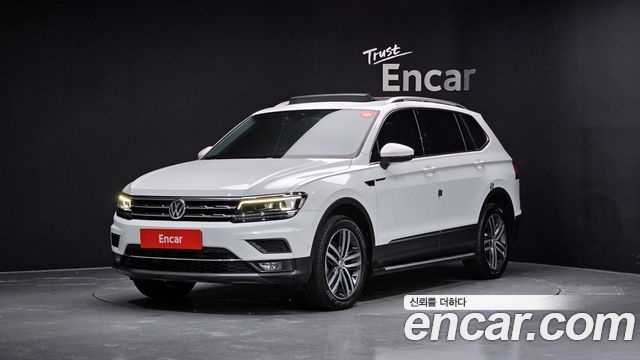 Volkswagen Tiguan 2020 thumb 2