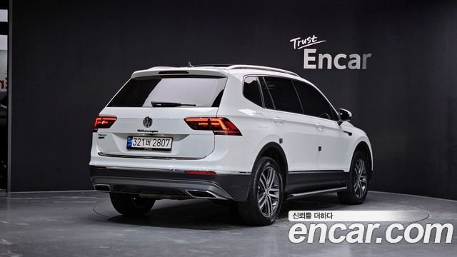 Volkswagen Tiguan 2020 thumb 3