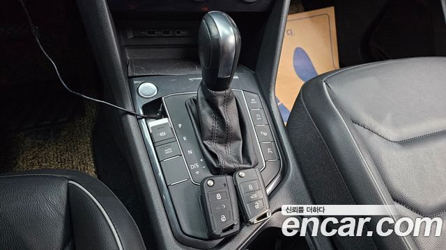 Volkswagen Tiguan 2020 thumb 9