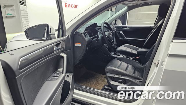 Volkswagen Tiguan 2020 thumb 10