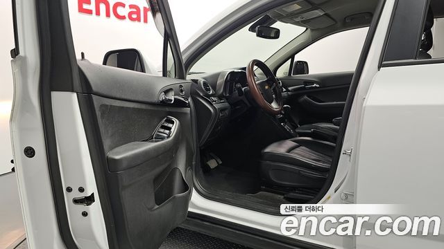 Chevrolet Orlando 2017 thumb 10