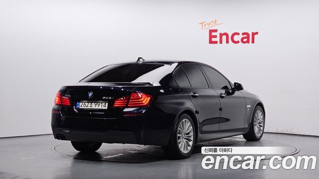 BMW 5 серии 2016 thumb 3