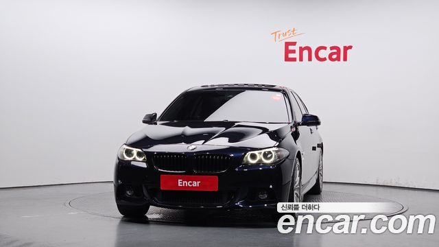 BMW 5 серии 2016 thumb 4