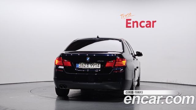 BMW 5 серии 2016 thumb 5