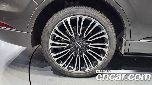 Lincoln Aviator 2022 thumb 5