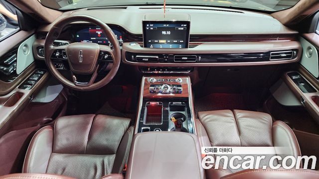 Lincoln Aviator 2022 thumb 7