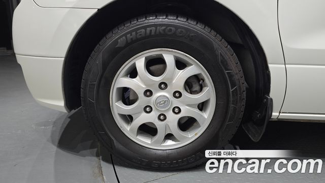 Hyundai Starex 2011 thumb 5