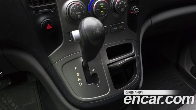 Hyundai Starex 2011 thumb 9