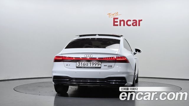 Audi A7 2020 thumb 4