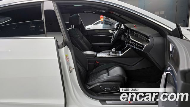 Audi A7 2020 thumb 12