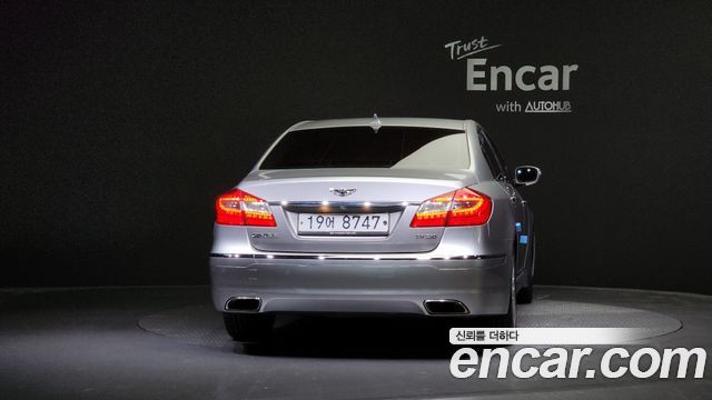 Hyundai Genesis 2012 thumb 5