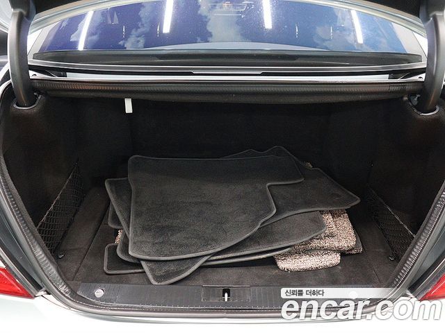 Mercedes-Benz S-Class 2008 thumb 7